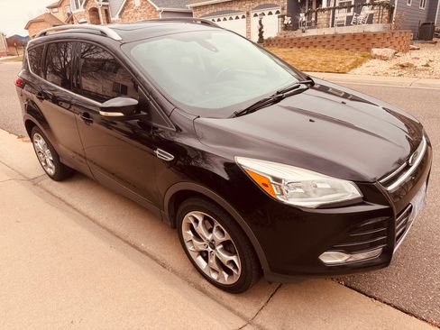 Used 2016 Ford Escape Titanium image 1