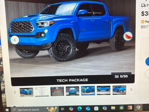Used 2021 Toyota Tacoma TRD Sport w/ TRD Premium Sport Package image 16