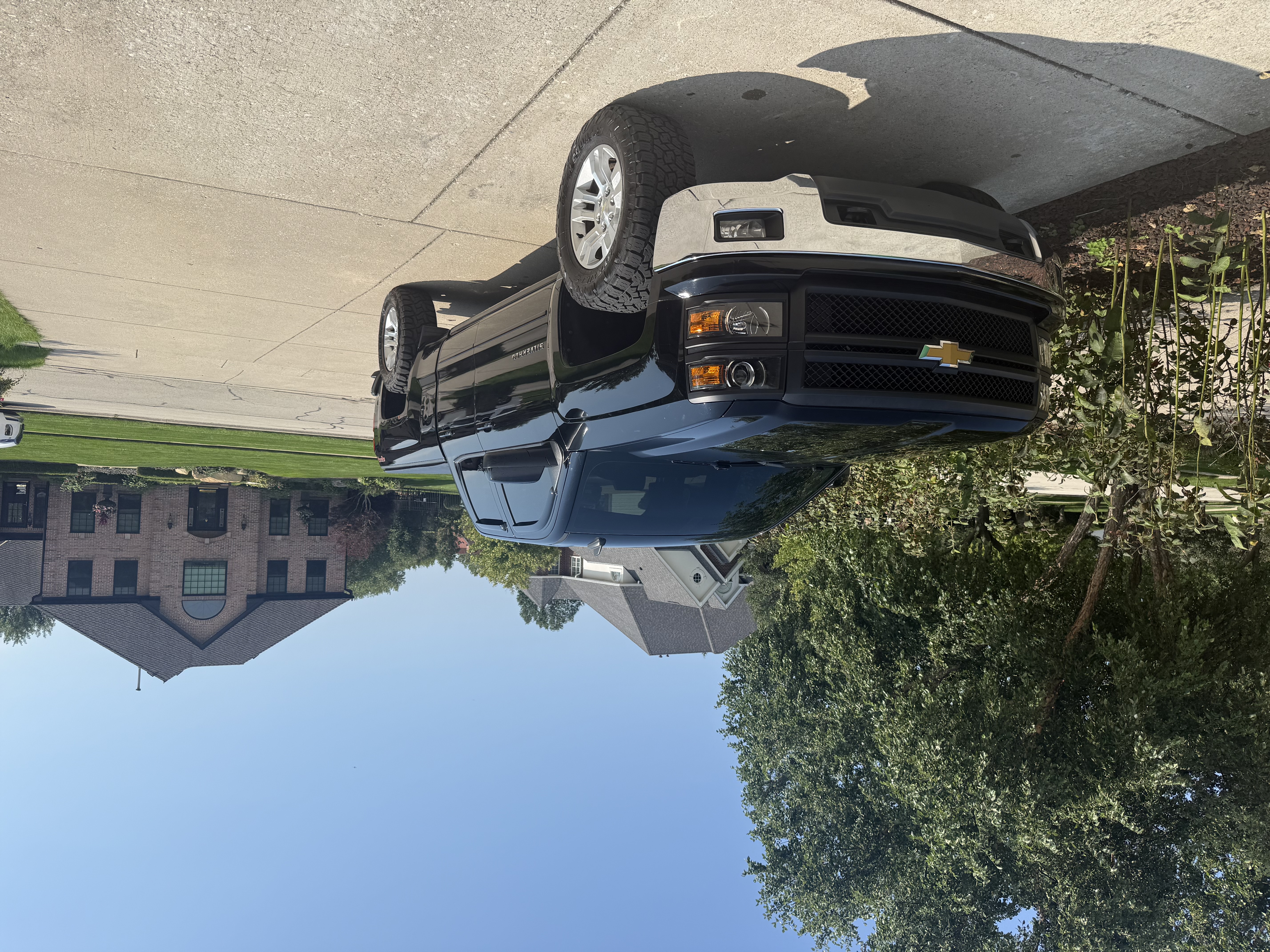 Used 2015 Chevrolet Silverado 1500 LT w/ All Star Edition AWD/4WD image 1