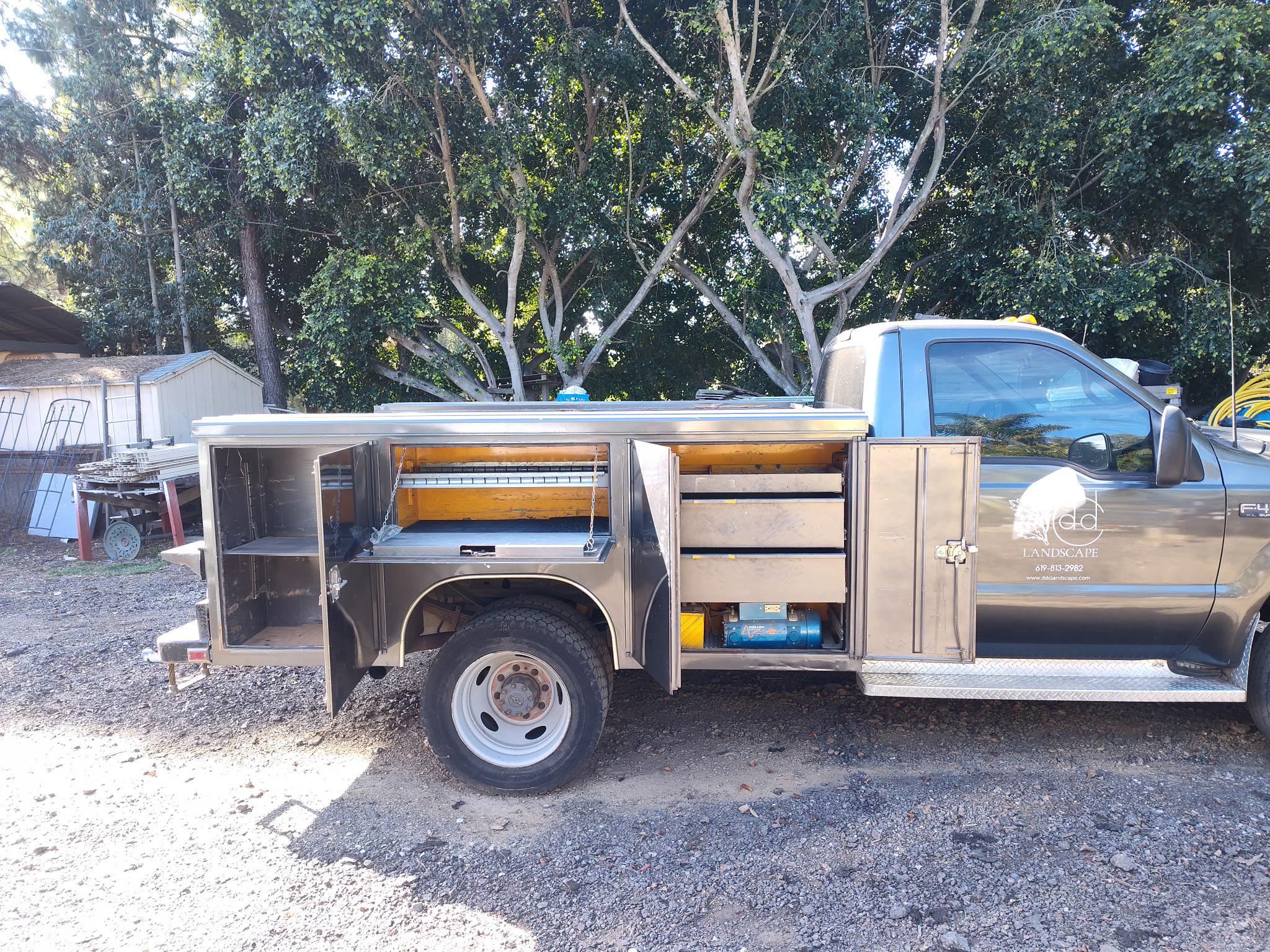 Used 2000 Ford F450 2WD Regular Cab Super Duty image 12