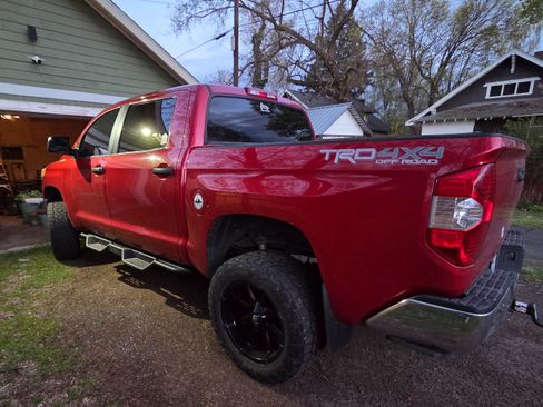 Used 2017 Toyota Tundra TRD Pro image 1