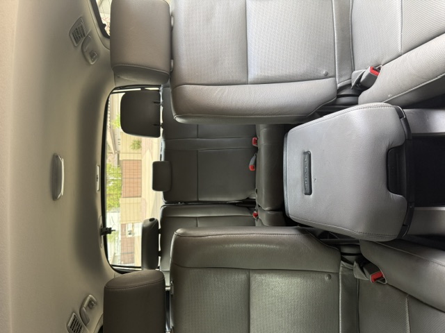 Used 2015 Toyota Sequoia Platinum RWD image 4