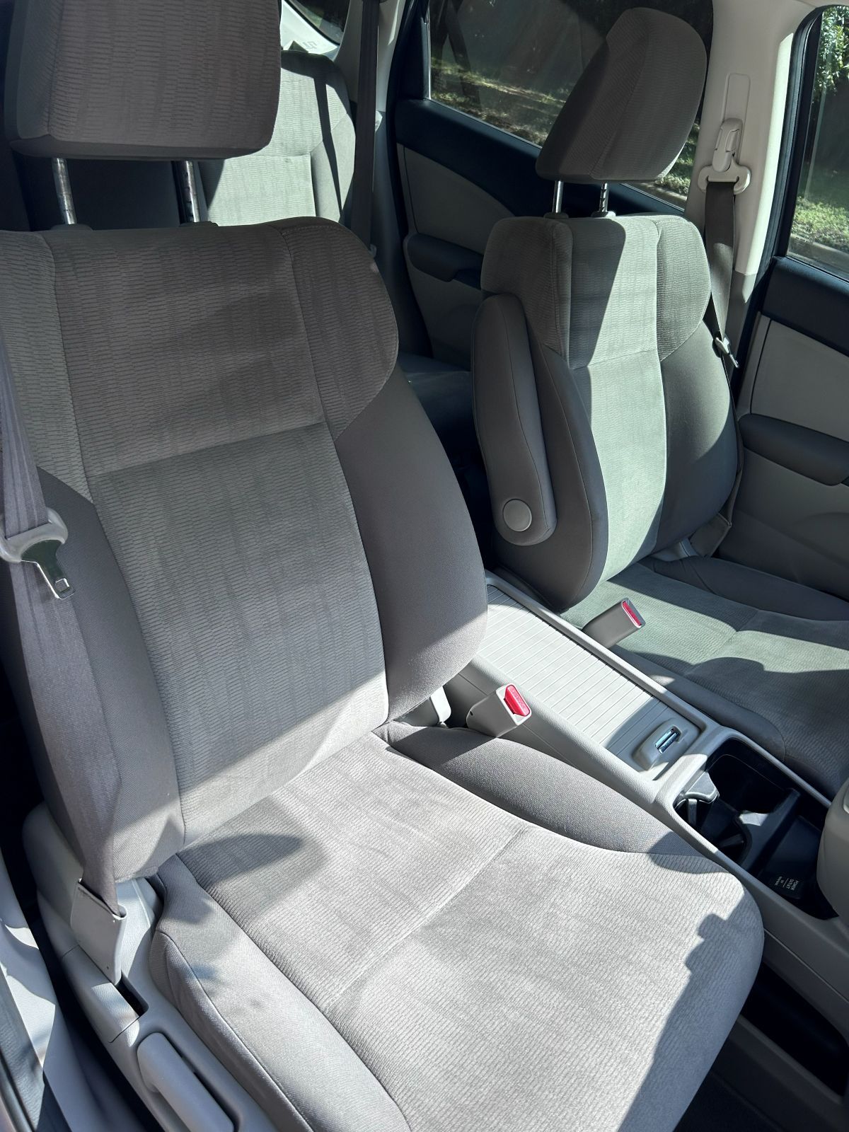 Used 2013 Honda CR-V LX image 25