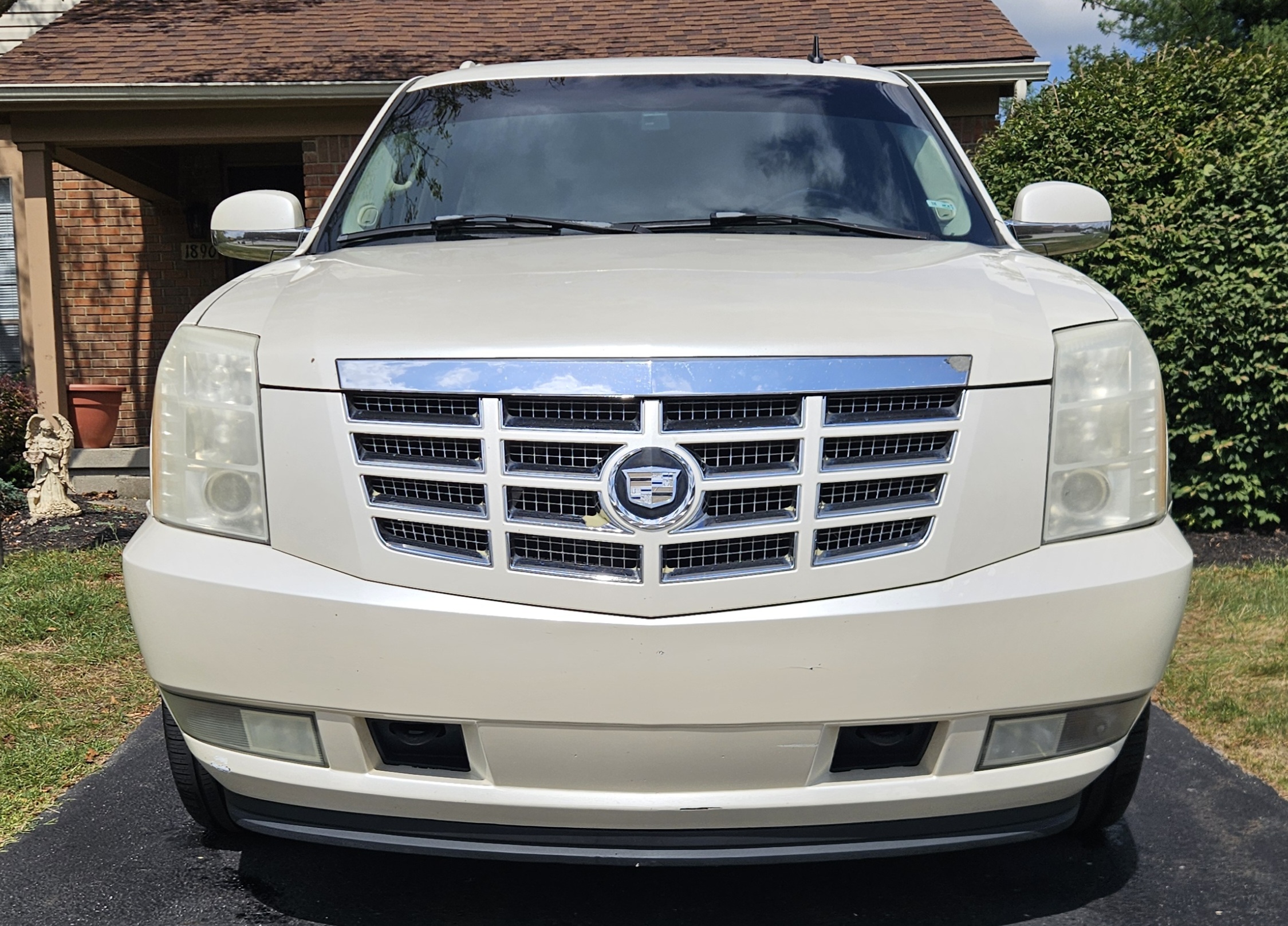 Used 2007 Cadillac Escalade ESV AWD w/ Information Package image 12