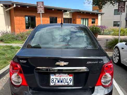 Used 2013 Chevrolet Sonic LT image 6