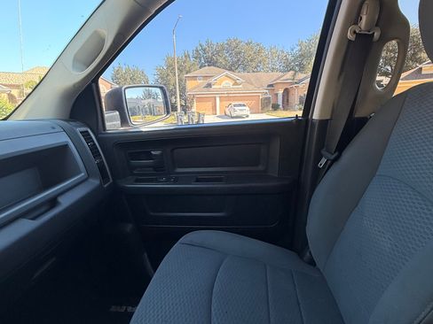 Used 2014 RAM 1500 Express image 17