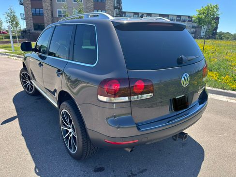 Used 2008 Volkswagen Touareg V6 AWD/4WD image 6