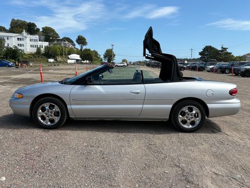 Used 2000 Chrysler Sebring JXI image 15