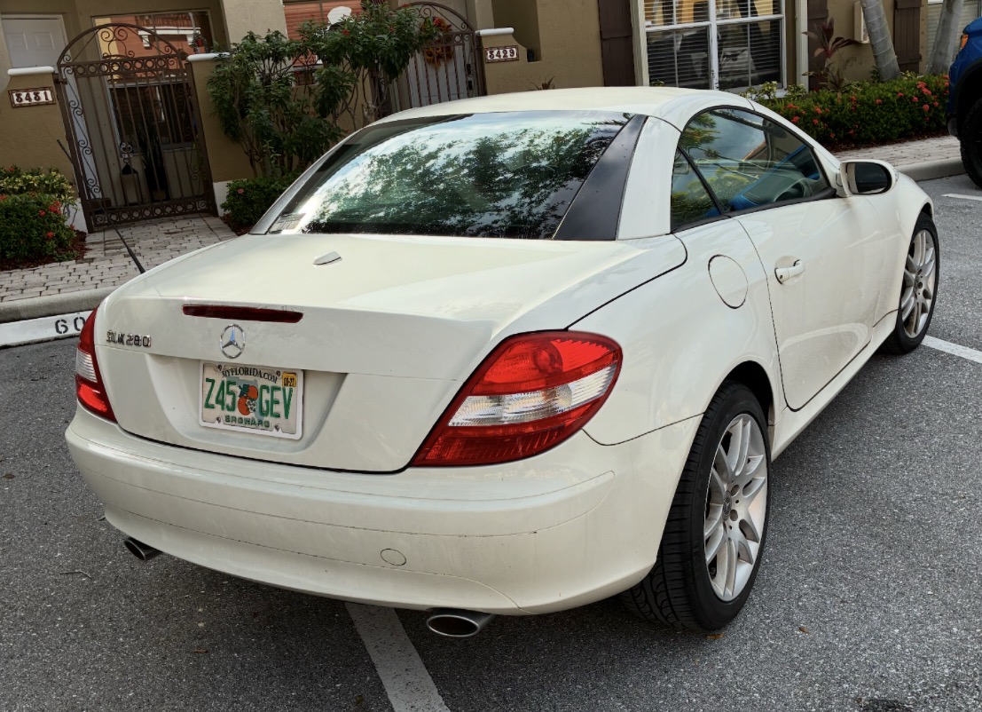Used 2008 Mercedes-Benz SLK 280 image 2