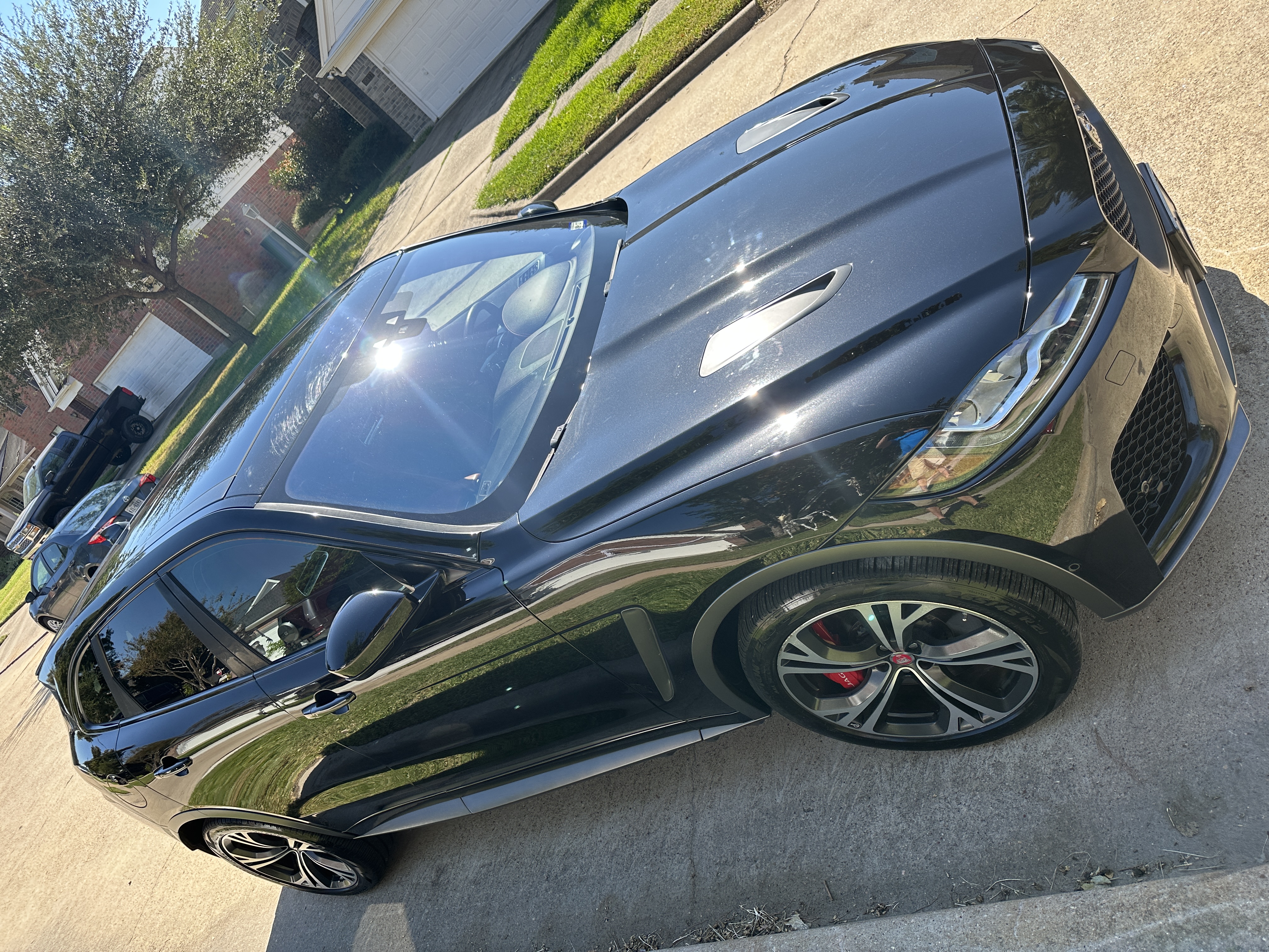 Used 2020 Jaguar F-PACE SVR AWD/4WD image 6