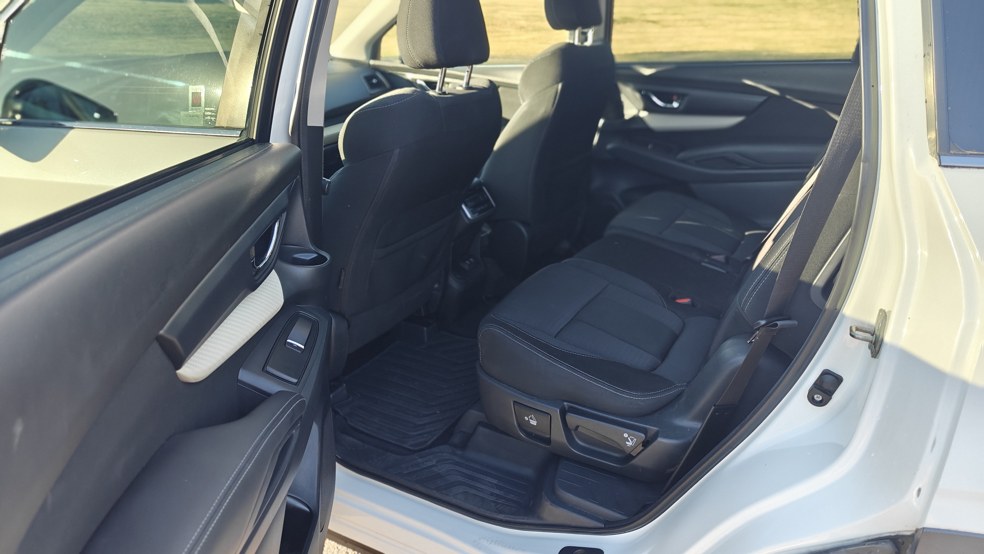 Used 2019 Subaru Ascent Premium w/ Popular Package #2A AWD/4WD image 10