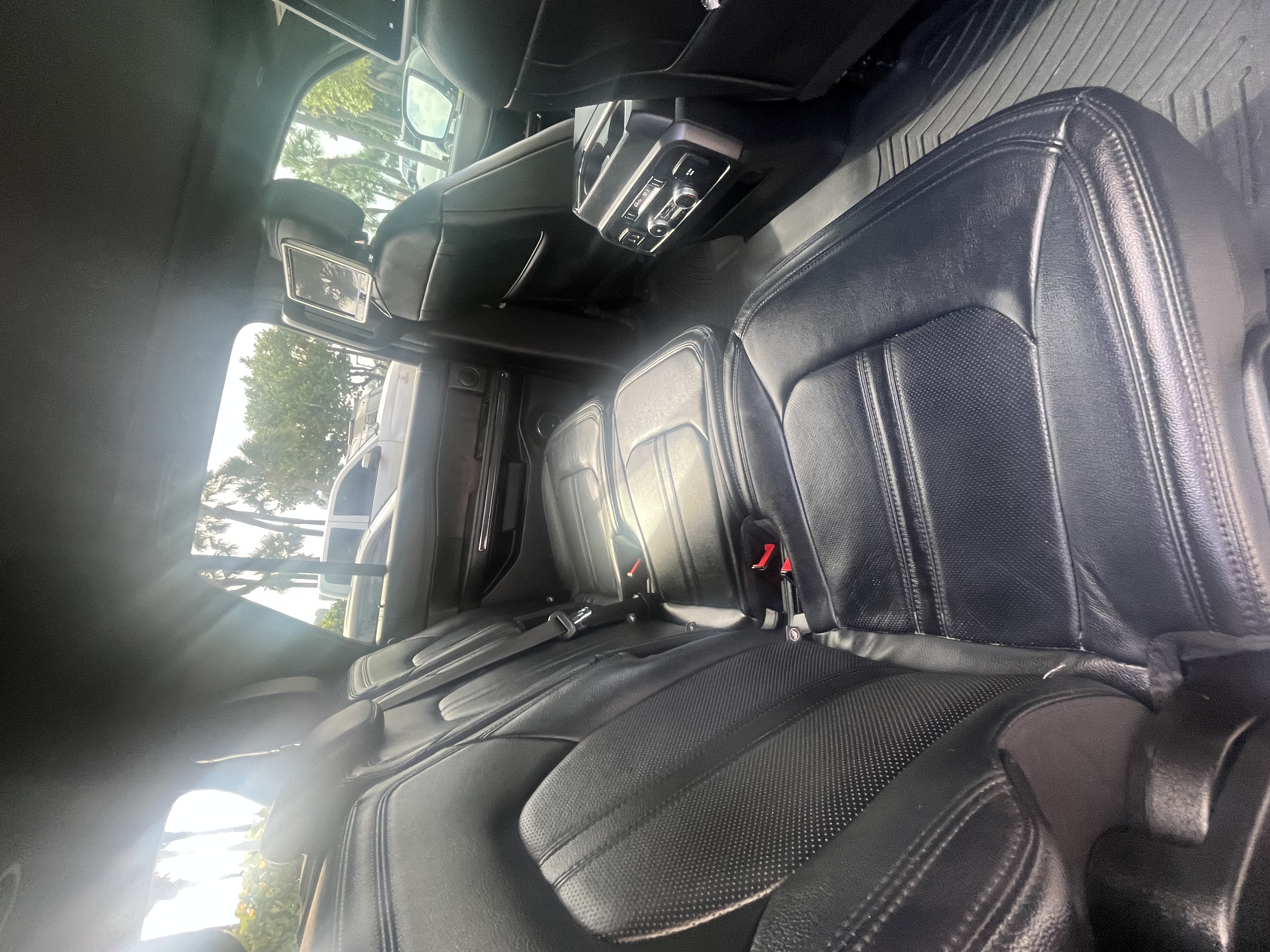 Used 2020 Ford Expedition Max Limited RWD image 21