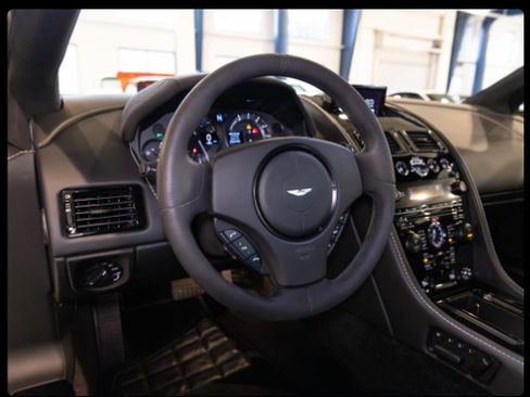 Used 2015 Aston Martin V8 Vantage GT image 6