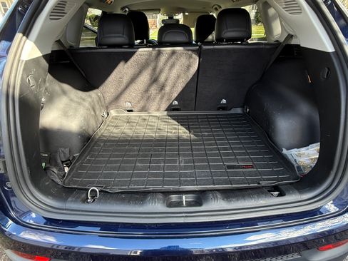 Used 2019 Jeep Compass Latitude w/ Popular Equipment Group image 8