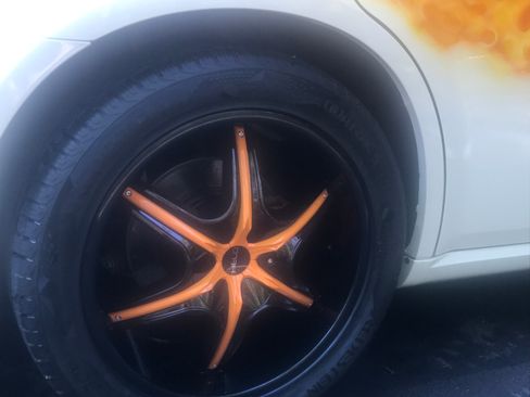 Used 2005 Dodge Magnum R/T image 18