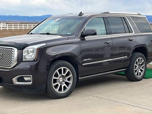 Used 2016 GMC Yukon Denali w/ Open Road Package image 1