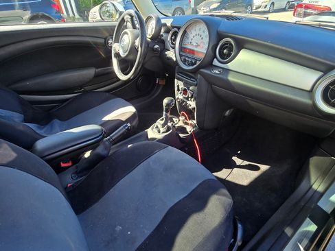 Used 2013 MINI Cooper Hardtop image 11