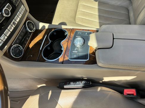 Used 2014 Mercedes-Benz CLS 550 image 13