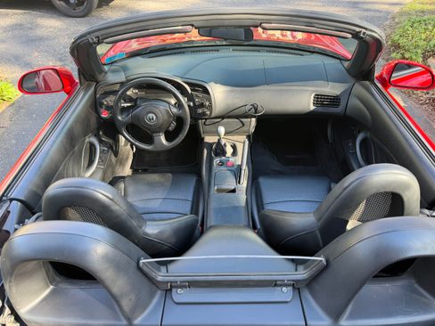 Used 2000 Honda S2000 image 8