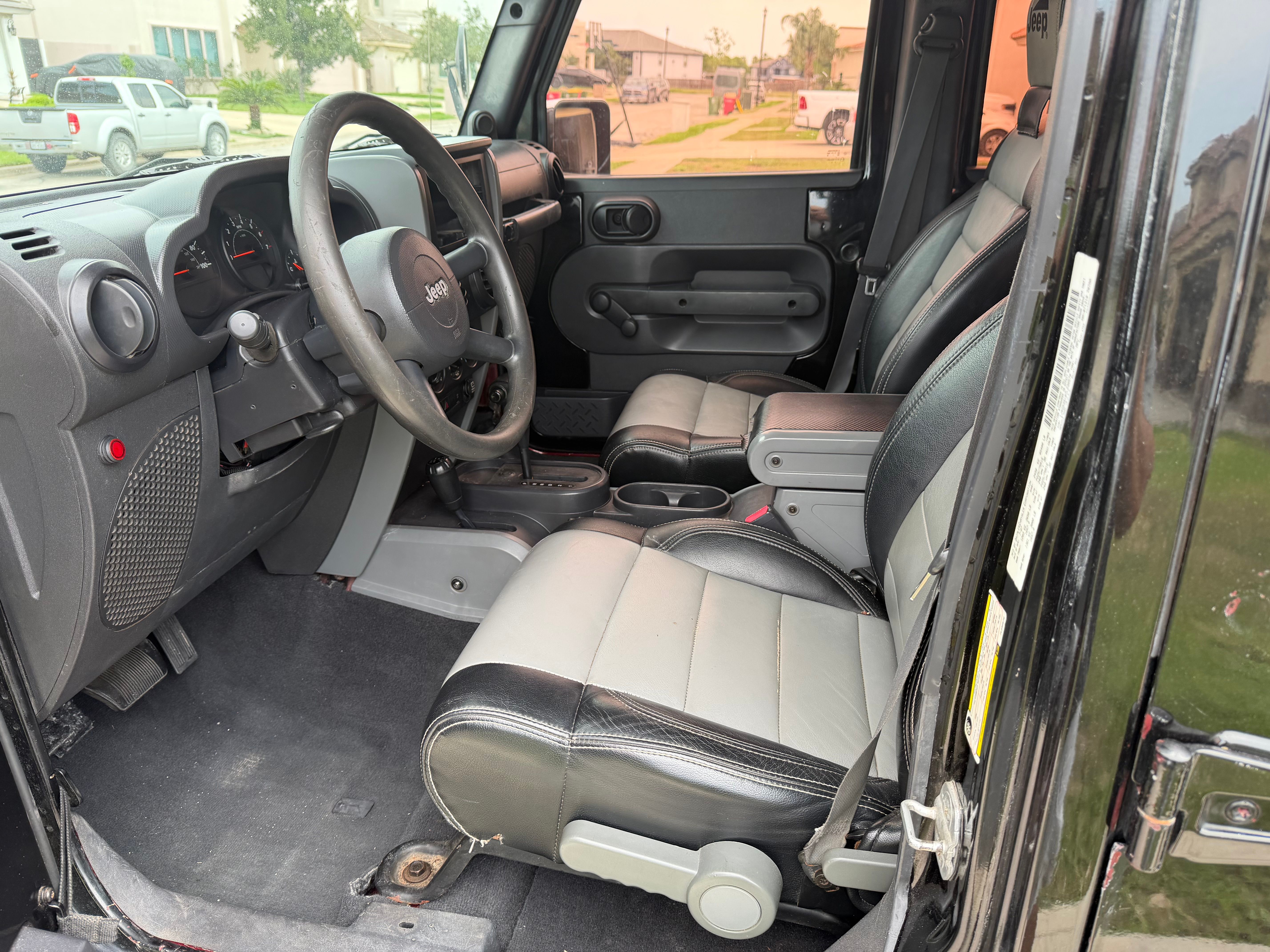 Used 2007 Jeep Wrangler Unlimited X AWD/4WD image 11