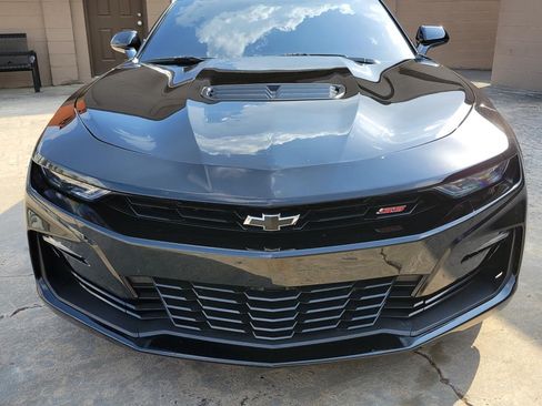 Used 2022 Chevrolet Camaro SS image 2