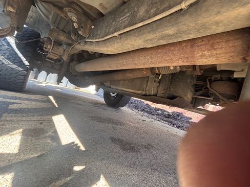 Used 2011 Ford F250 Lariat w/ FX4 Off Road Pkg image 6