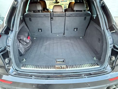 Used 2015 Porsche Cayenne S image 18