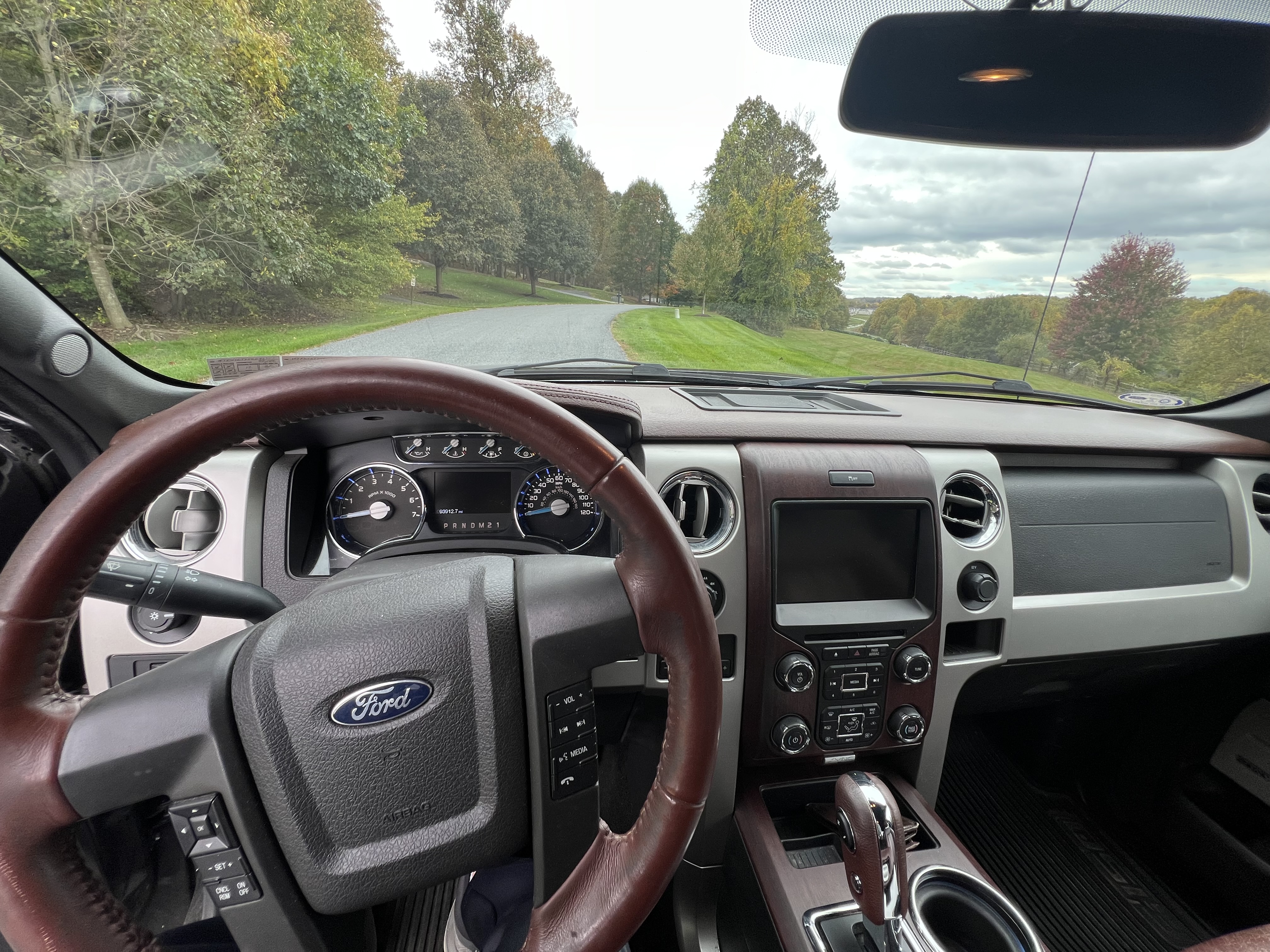 Used 2014 Ford F150 King Ranch w/ King Ranch Luxury Package AWD/4WD image 12