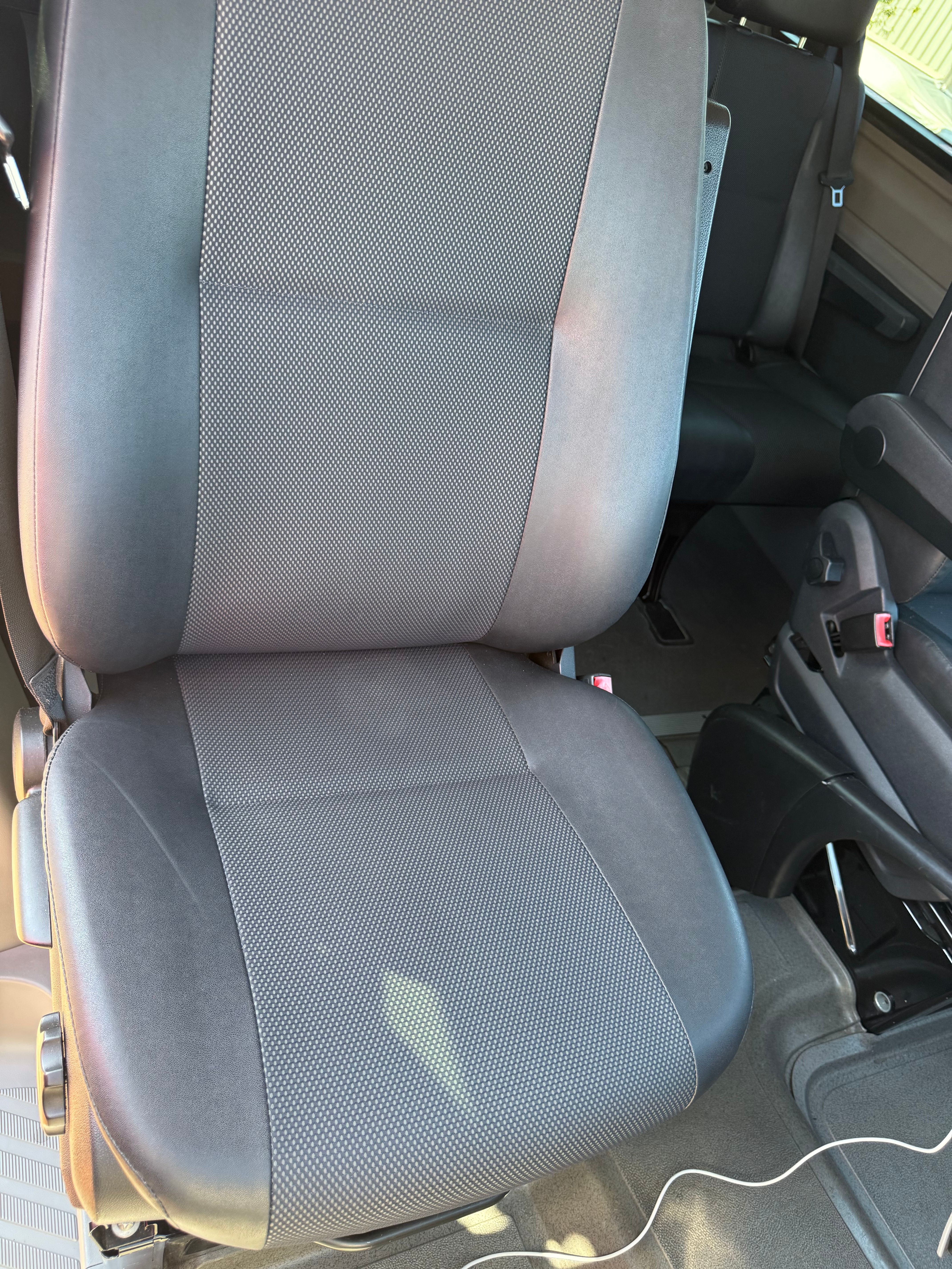 Used 2015 Mercedes-Benz Sprinter 2500 image 11
