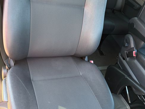Used 2015 Mercedes-Benz Sprinter 2500 image 11