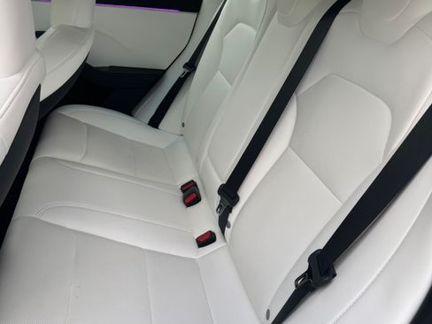 Used 2025 Tesla Model 3 Long Range AWD/4WD image 8