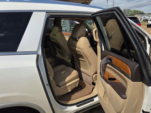 Used 2012 Buick Enclave Leather w/ LPO, Cargo Convenience Pkg image 10