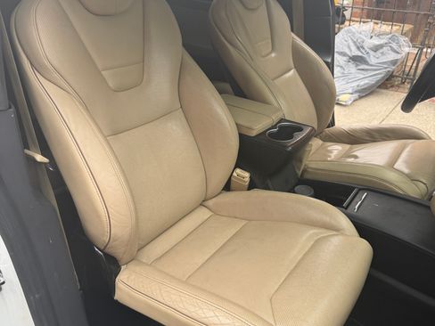 Used 2016 Tesla Model X Performance image 11