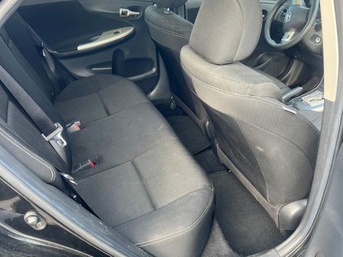 Used 2012 Toyota Corolla S image 9