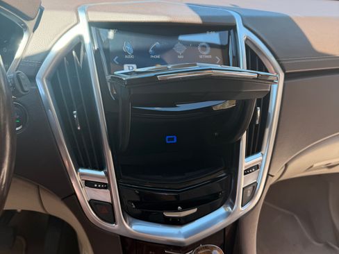 Used 2013 Cadillac SRX Premium FWD image 13