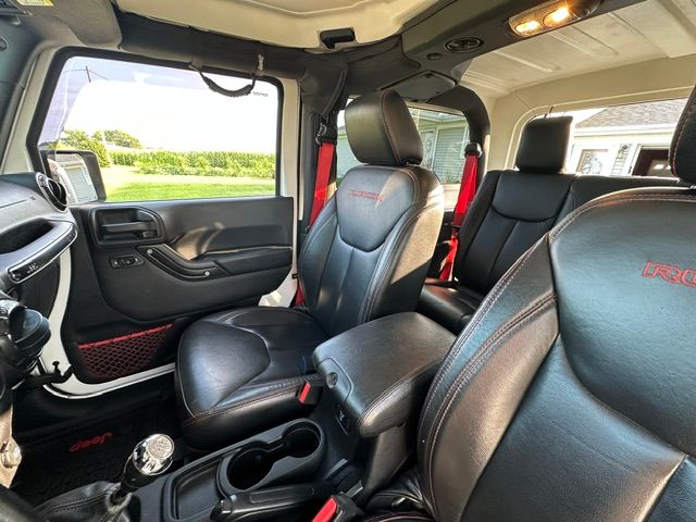 Used 2017 Jeep Wrangler Rubicon AWD/4WD image 8