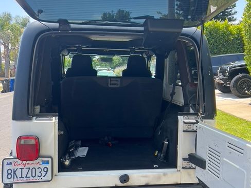 Used 2006 Jeep Wrangler Unlimited image 8