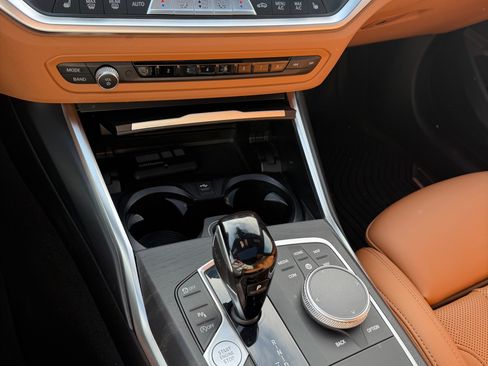 Used 2022 BMW 330i xDrive Sedan w/ Premium Package image 2