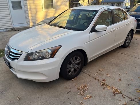 Used 2012 Honda Accord SE image 1