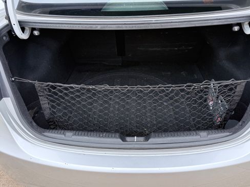 Used 2013 Hyundai Elantra Limited w/ Technology Pkg image 6