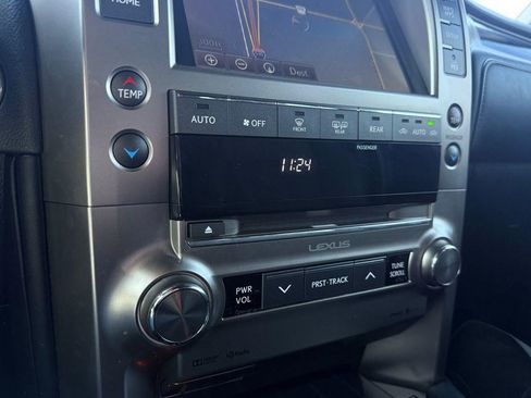 Used 2021 Lexus GX 460 Premium w/ Premium Package image 17