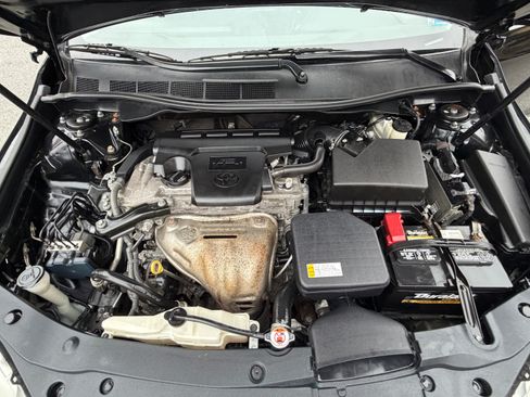 Used 2015 Toyota Camry LE image 20