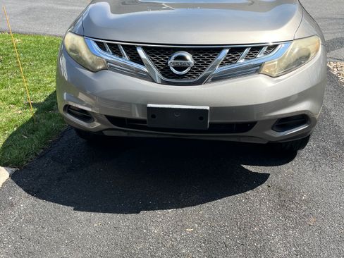 Used 2012 Nissan Murano S image 2