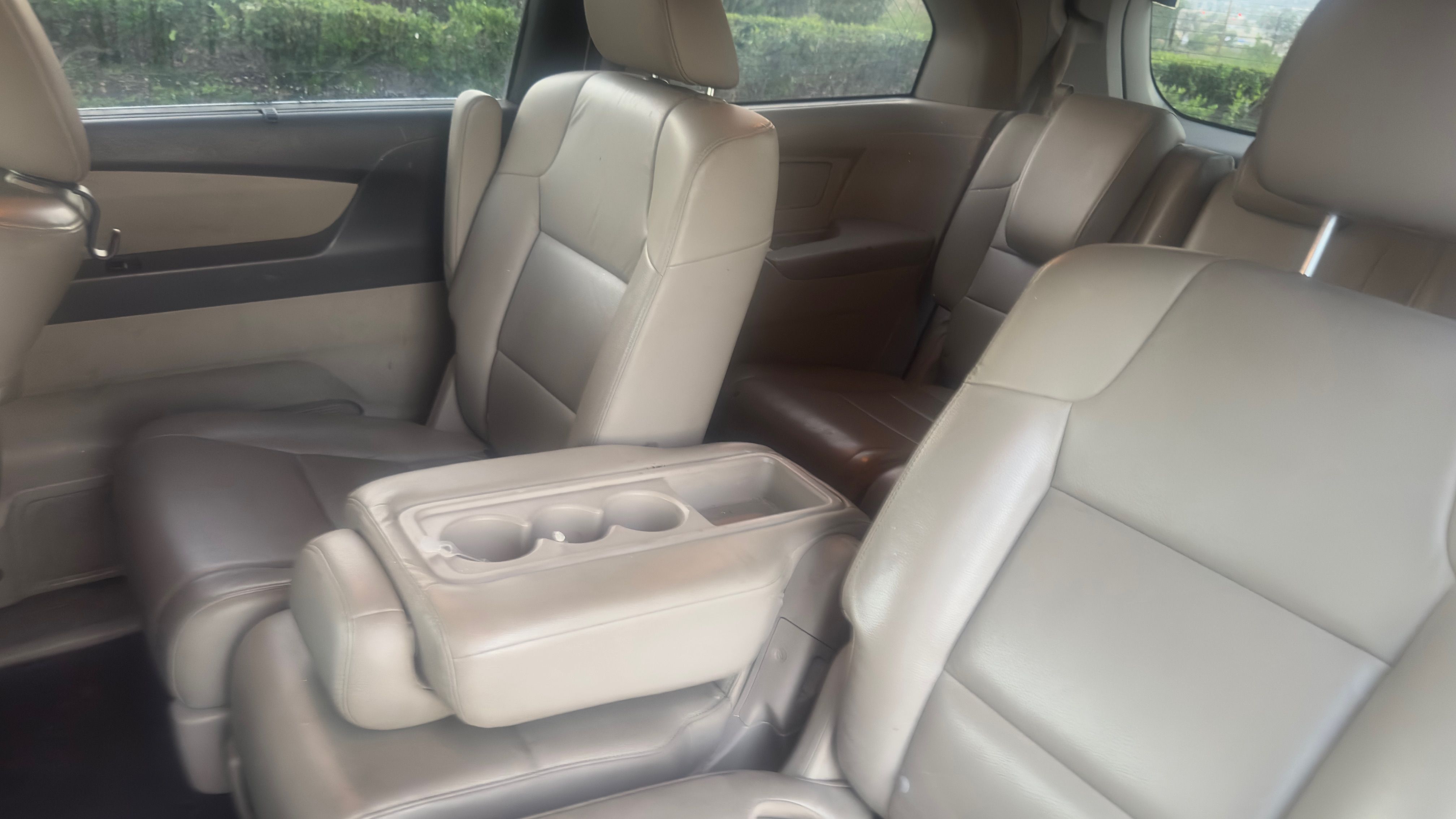 Used 2012 Honda Odyssey EX-L image 25