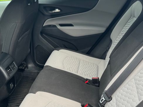 Used 2019 Chevrolet Equinox LT image 12