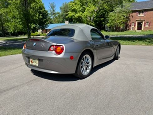 Used 2003 BMW Z4 2.5i RWD image 5