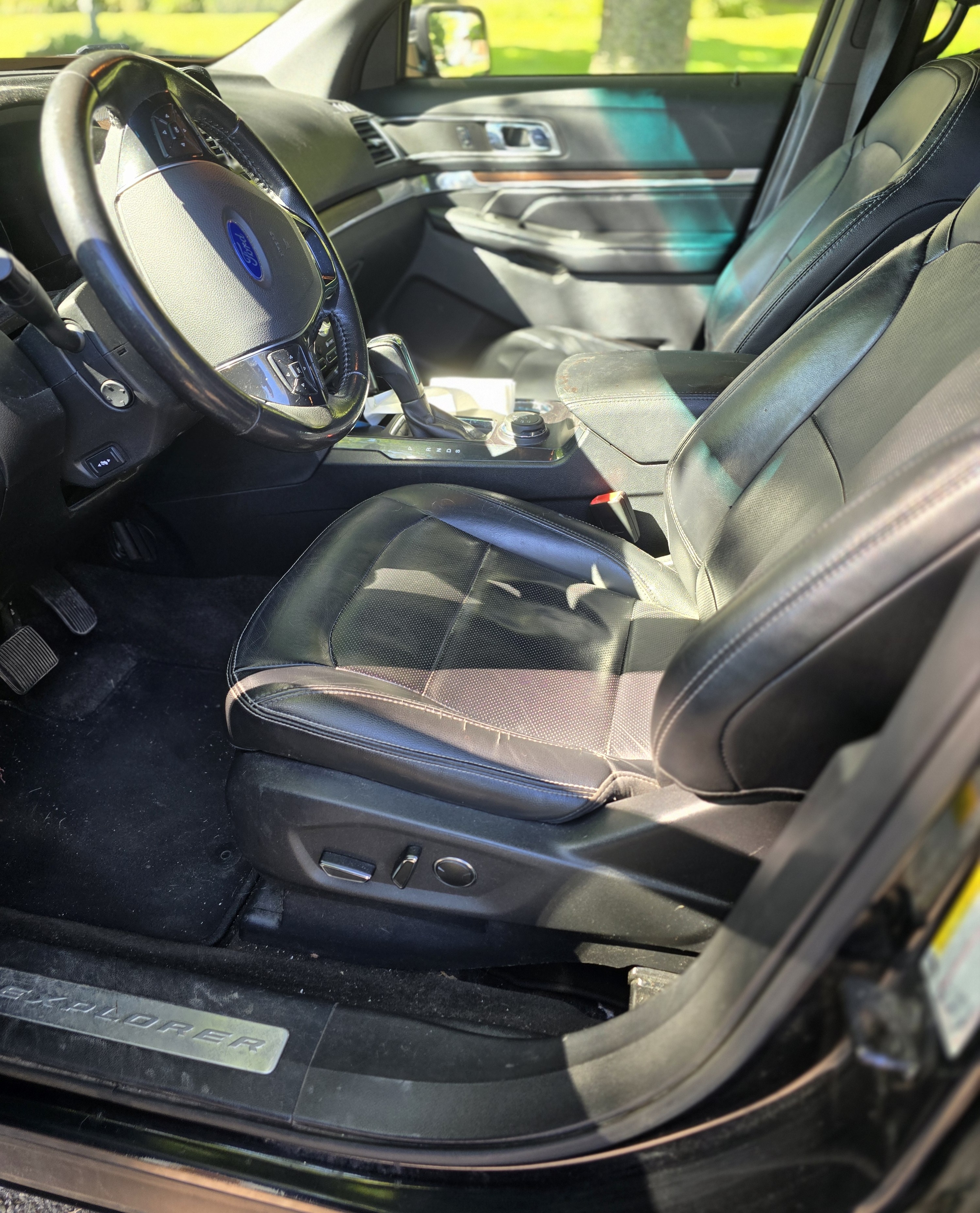 Used 2016 Ford Explorer Limited AWD/4WD image 6