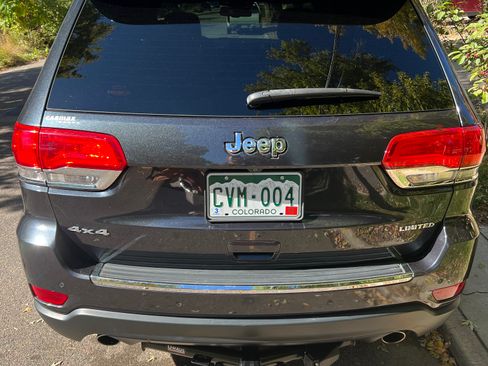 Used 2014 Jeep Grand Cherokee Limited image 4