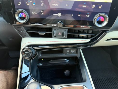 Used 2024 Lexus NX 350 AWD w/ Vision Package image 24
