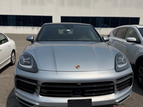 Used 2020 Porsche Cayenne S AWD/4WD image 5